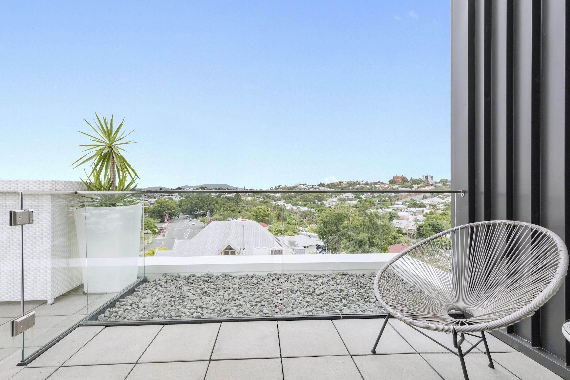 The Beetson Hotel Brisbane Exterior foto A balcony