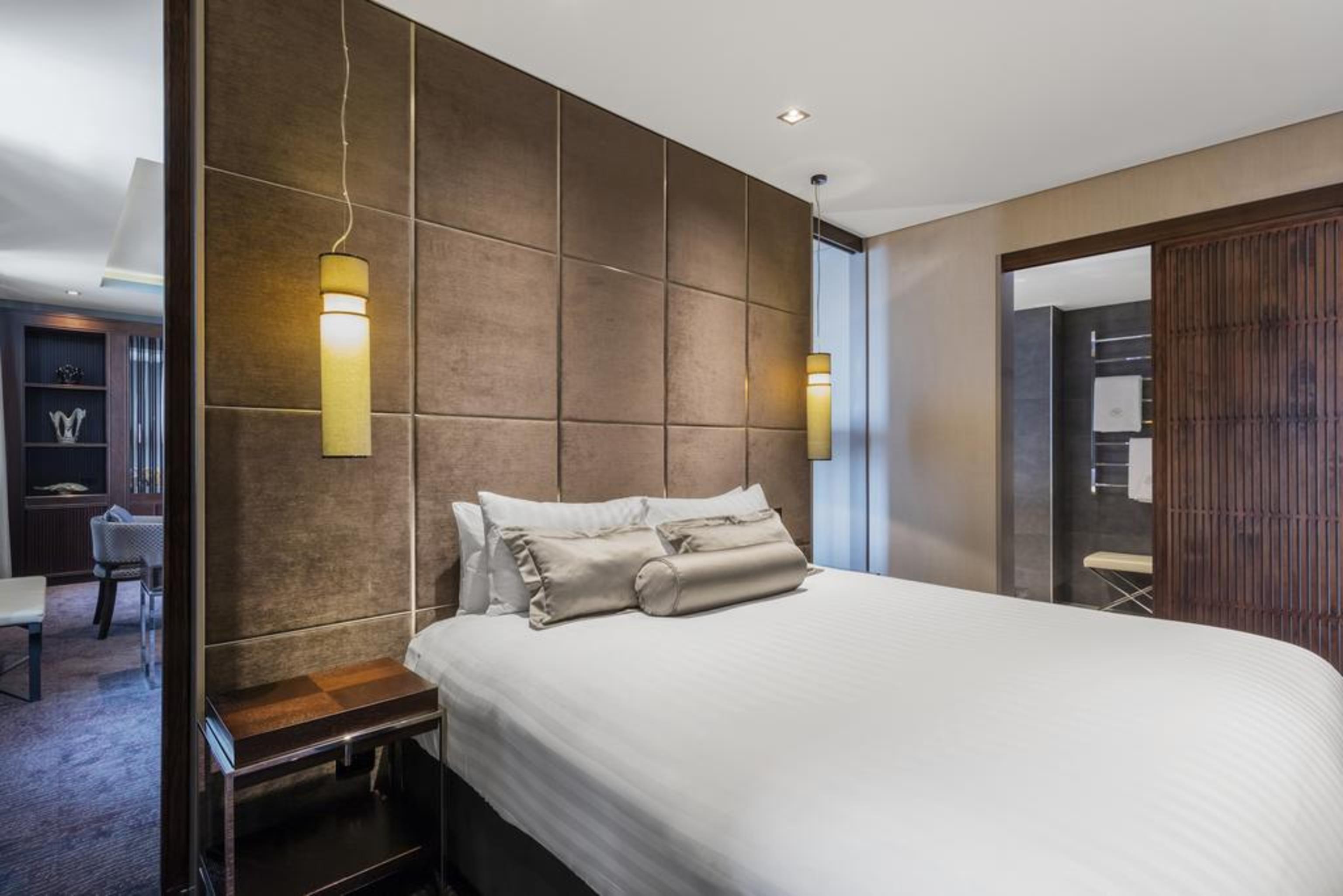 The Beetson Hotel Brisbane Exterior foto A bedroom at the hotel