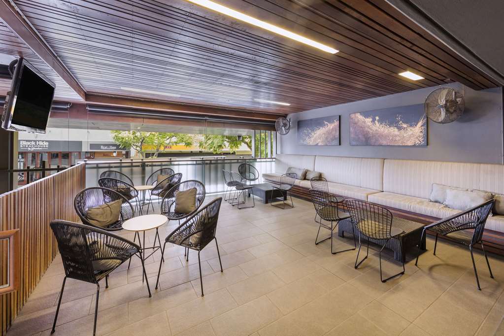 The Beetson Hotel Brisbane Restaurante foto The interior of the lounge