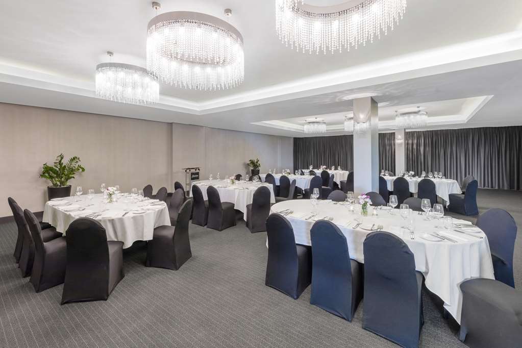 The Beetson Hotel Brisbane Instalações foto The ballroom at the hotel